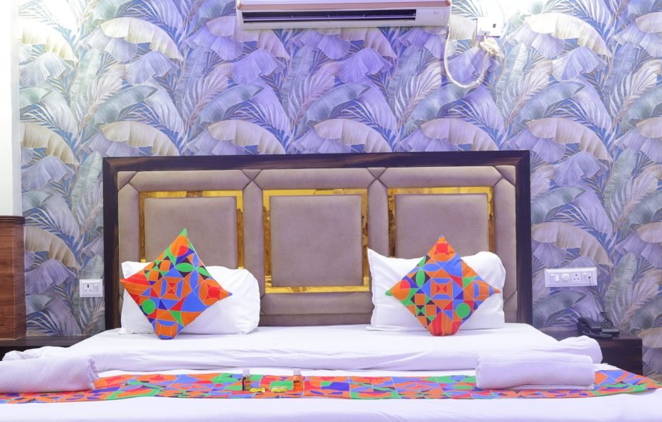 TRPOTELS Hotel Submangal