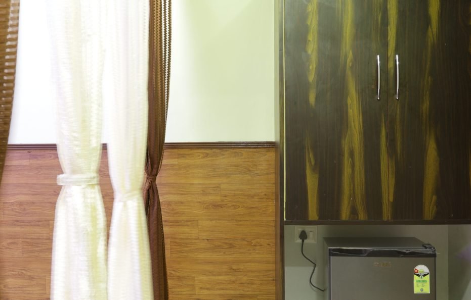 TRPOTELS Hotel Submangal