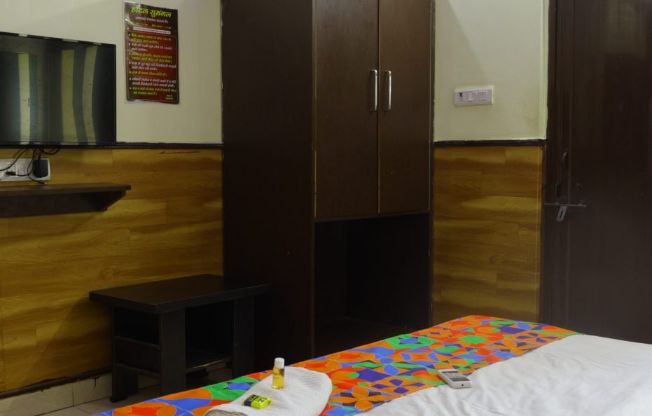 TRPOTELS Hotel Submangal