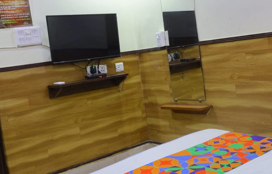 TRPOTELS Hotel Submangal
