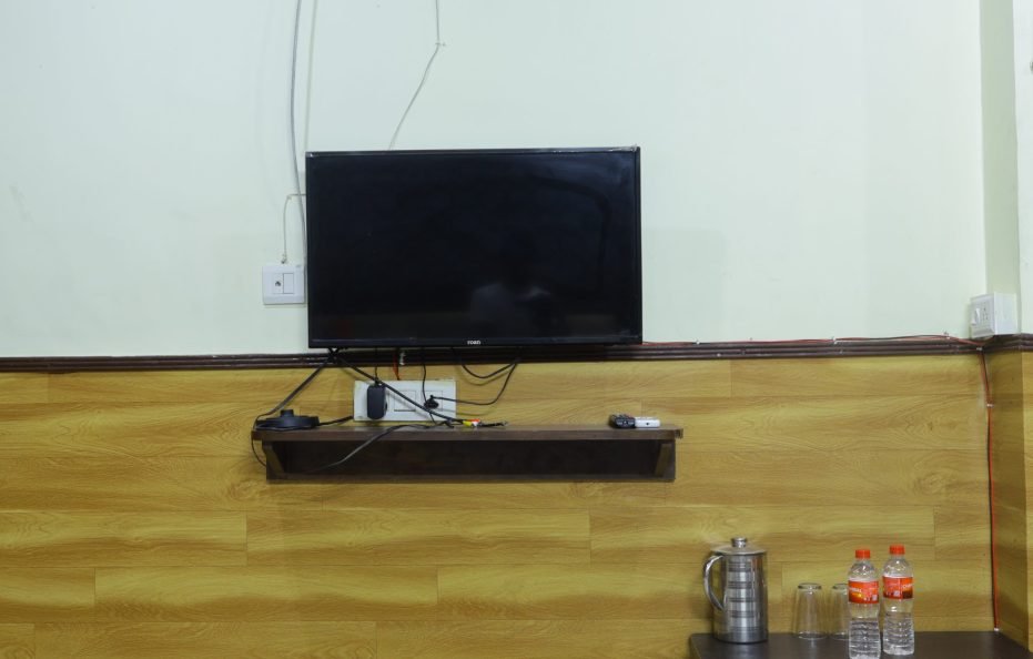 TRPOTELS Hotel Submangal