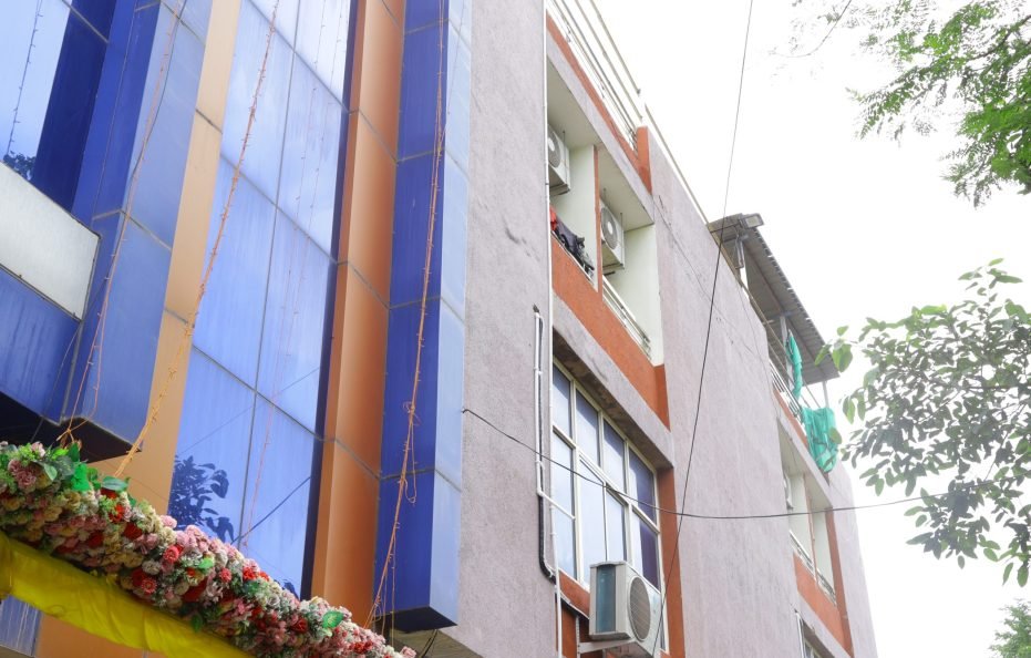 TRPOTELS Hotel Submangal
